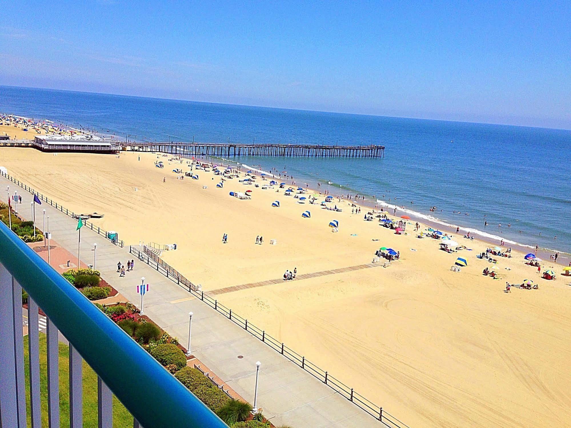 Baymont By Wyndham Virginia Beach Oceanfront 外观 照片
